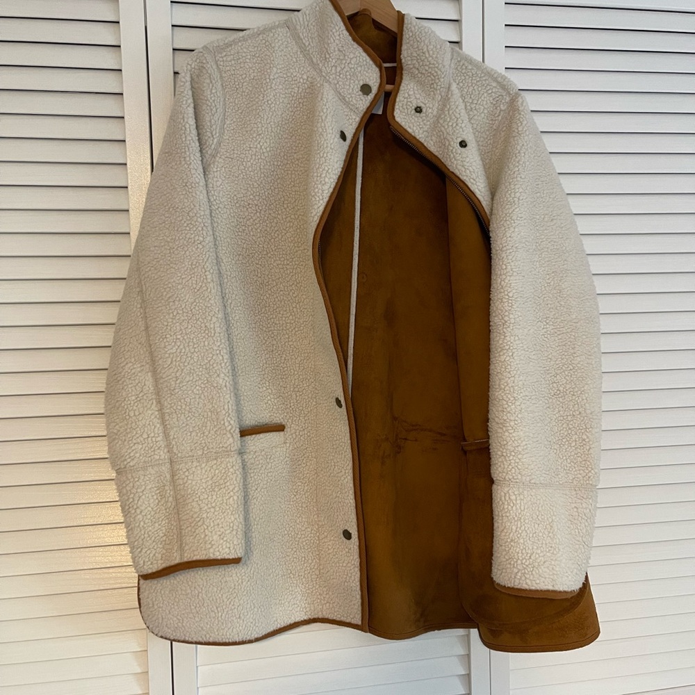Old Navy Sherpa jacket faux suede lined CYA length